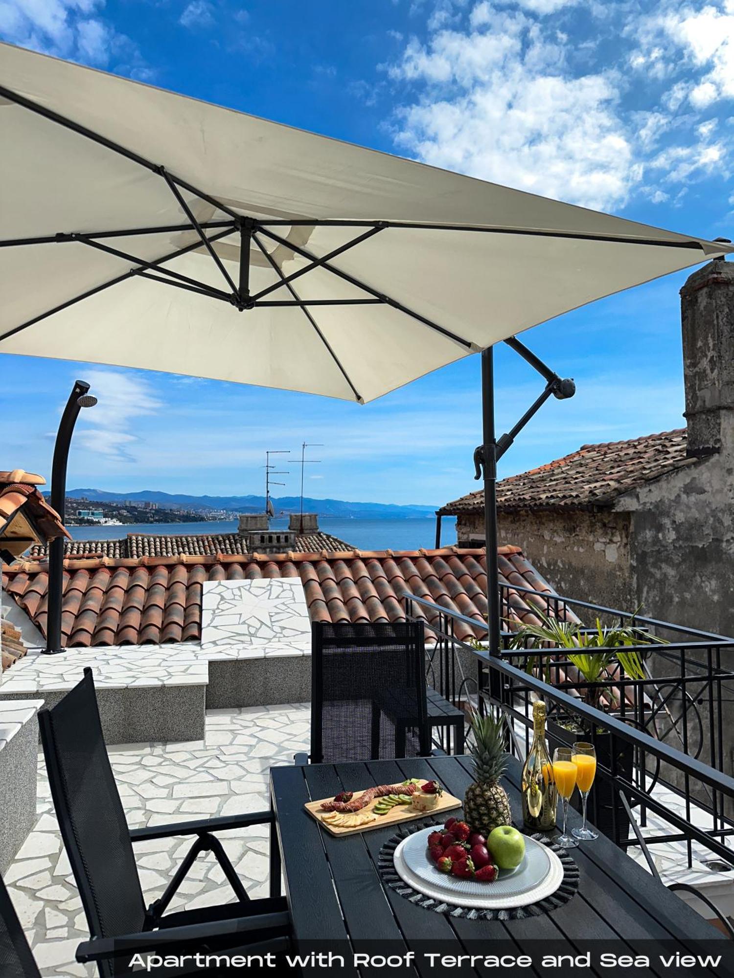Villa Volos With Roof Terrace, Sea View, Free Private Parking Opatija Exterior foto